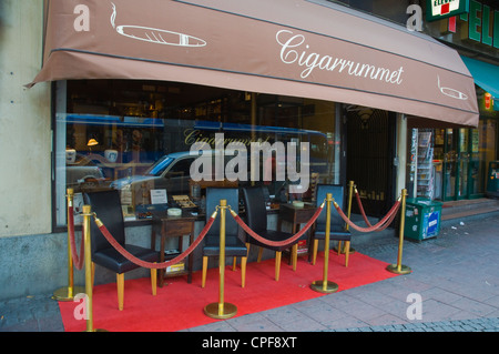 Que vous recherchiez un Cigarrummet boutique de cigares et de tabac place Stureplan Östermalm Stockholm Suède Europe centrale Banque D'Images