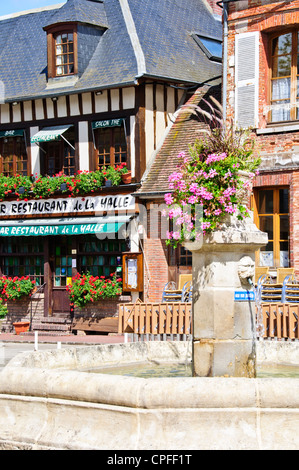 Lyons-la-Forêt,'Plus Beaux Village',paysage de bocage traditionnel woods,vergers et de l'économie du bétail.Normandie,France Banque D'Images