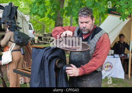 Prise de vue en extérieur photographe camp militaire, civil war reenactment, Bensalem, Pennsylvanie, États-Unis Banque D'Images