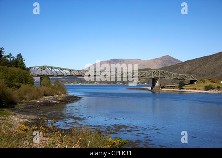 Ballachulish pont sur le passage entre le Loch Leven et le Loch Linnhe transportant la a82 road highlands scotland uk Banque D'Images