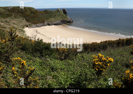 Plage et la vue à grande Torr du sentier littoral près de Nicholaston Farm Oxwich Bay Gower Wales UK Banque D'Images