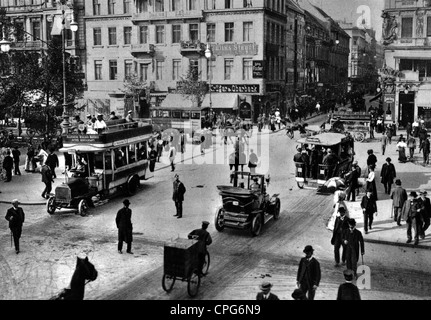 Géographie / Voyage, Allemagne, Berlin, rues, Unter den Linden - Friedrichstrasse, avant la première Guerre mondiale, scène de rue, WWI, Europe, 1910, 10s, 20e siècle, historique, historique, droits additionnels-Clearences-non disponible Banque D'Images