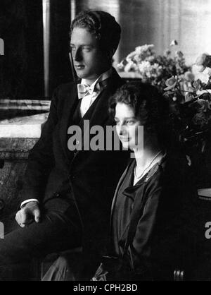 Leopold III, 3.11.1901 - 25.9.1983, le Roi des Belges 23.2.1934 - 16.7.1951, l'engagement avec la Princesse Astrid de Suède, 1926, Banque D'Images