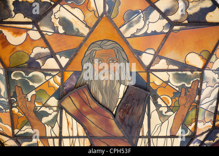 L'Asie, Philippines, Manille, Makati, Ayala Avenue, Ayala, chapelle de sainte Nino de Paz, catholique, religion, église, églises, ses vitraux Banque D'Images