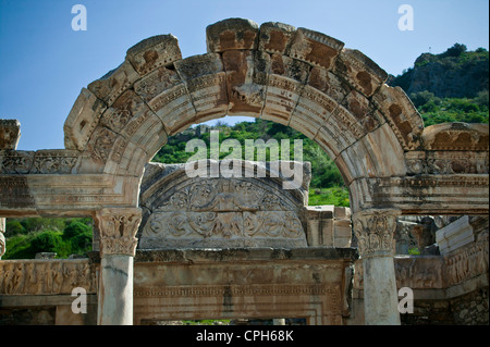 Excavation, d'excavation, de la construction, de courbe, Ephesos, Ephèse, Hadrien, temple d'Hadrien, Izmir, empire romain, lieu de Banque D'Images