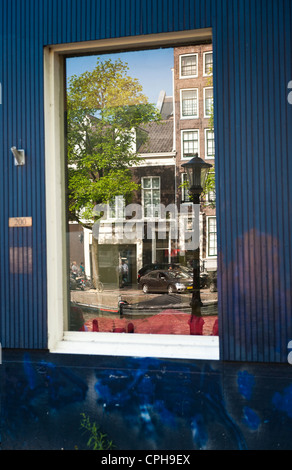 La réflexion des bâtiments dans verre Amsterdam, Pays-Bas, Holland Banque D'Images