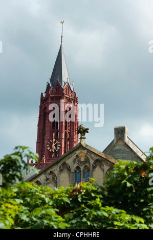 Basilique St Servatius et clocher Saint-jean, Maastricht, Limbourg, Pays-Bas, l'Europe. Banque D'Images