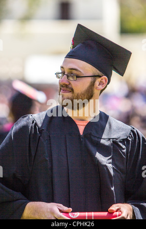 Un étudiant le jour de la remise des diplômes Banque D'Images