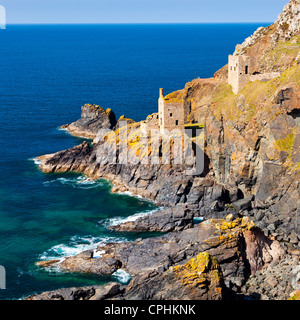 Le moteur à Botallack Couronnes Maisons Cornwall England UK Banque D'Images