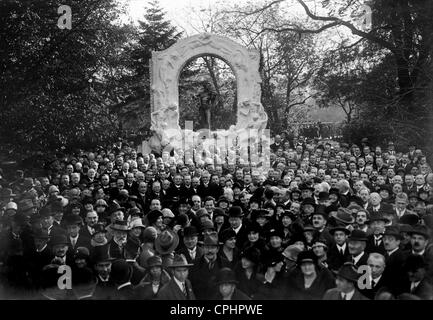 Cérémonie au monument de Johann Strauss à Vienne, 1925 Banque D'Images