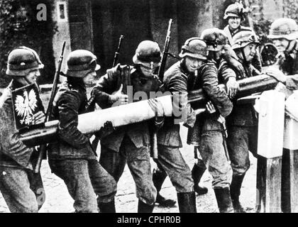 Les soldats allemands à la frontière polonaise, 1939 Banque D'Images