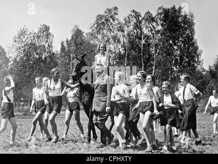 Les filles de la BDM dans le camp de Pentecôte 1938 Banque D'Images