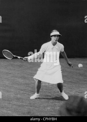 Cérilly Aussem à Wimbledon, 1934 Banque D'Images