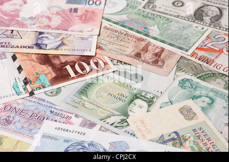 HORS CIRCULATION ancien papier international Fiat Currency Money - billets de caisse périmés Banque D'Images