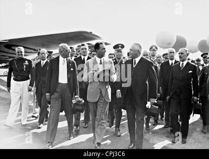 Le Prince Umberto d'Italie à son arrivée à Berlin, 1936 Banque D'Images