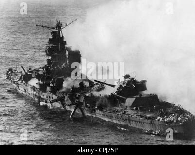 Le croiseur japonais à la bataille de Midway, 1942 (photo n/b) Banque D'Images