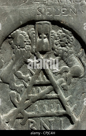 Détail sculpté d'une plaque, Sint Matthias Kerk (l'église Saint Matthieu), Maastricht, Limbourg, Pays-Bas, l'Europe. Banque D'Images