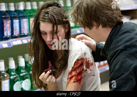 Un cauchemar sur Elm Street année : 2010 USA Directeur : Samuel Bayer Rooney Mara, Kyle Gallner Banque D'Images