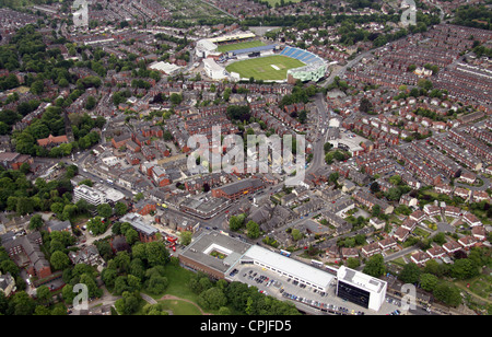 Vue aérienne de l'Headingley de Otley Road à l'ouest vers le terrain de cricket Banque D'Images