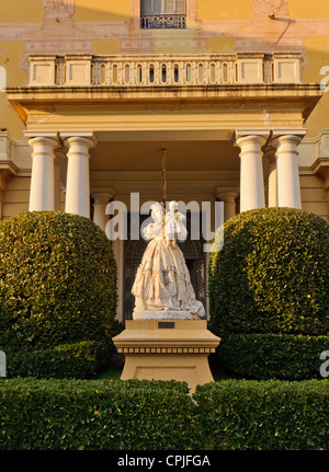 Barcelone, Espagne - Décembre 2011 : Palau de Pedralbes entrée. Banque D'Images