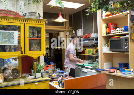 Un café de style serre à Delft Banque D'Images