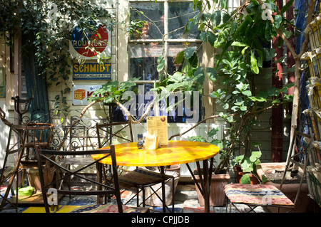 Un café de style serre à Delft Banque D'Images