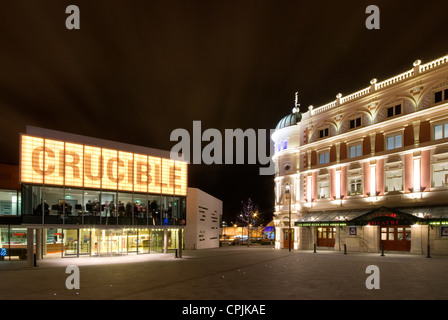 Crucible et Lyceum Theatre de Tudor Square - Centre-ville de Sheffield, UK Banque D'Images