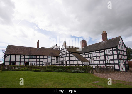 Une image prise à Boscobel House, Shropshire, où le roi Charles II d'hid un chêne pour échapper à des parlementaires. Banque D'Images