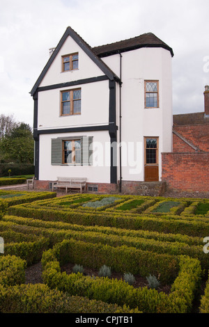 Une image prise à Boscobel House, Shropshire, où le roi Charles II d'hid un chêne pour échapper à des parlementaires. Banque D'Images