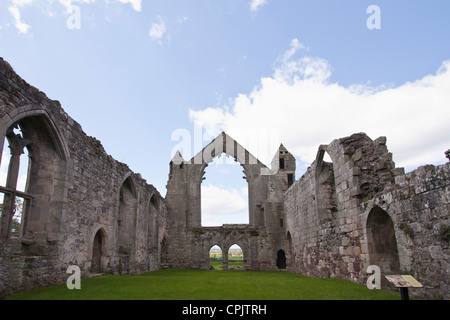 Une vue de l'abbaye de Haughmond, Shropshire, au Royaume-Uni. Les ruines d'une Abbaye Augustinienne. Banque D'Images