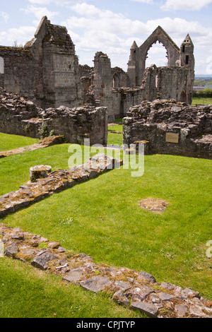 Une vue de l'abbaye de Haughmond, Shropshire, au Royaume-Uni. Les ruines d'une Abbaye Augustinienne. Banque D'Images