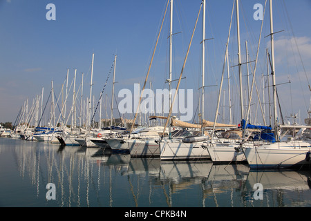 Port Vauban, Antibes, Cote d Azur, d'Azur, Alpes Maritimes, de la Méditerranée, France, Provence, Europe Banque D'Images