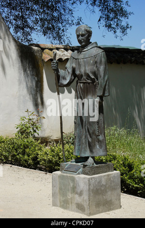 Statue de Père Junipero Serra, San Juan Bautista, Mission San Juan Bautista, California Banque D'Images
