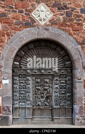 Cathédrale de l'église de Saint Pierre à Exeter Exeter Cathédrale / tour ouvragée porte. Devon. L'Angleterre Banque D'Images