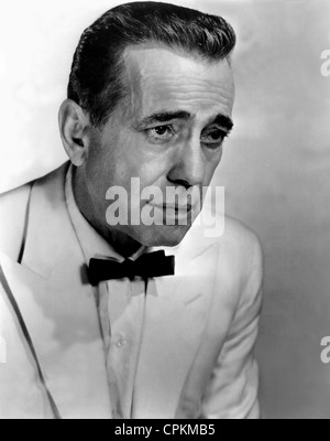 Un portrait en noir et blanc du film star Humphrey Bogart prises à Los Angeles en 1944. Banque D'Images