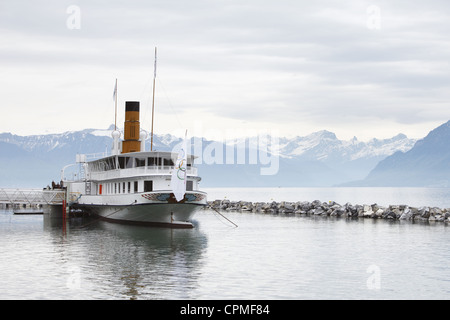 Jeux Olympiques du CIO à aubes sur le Lac Léman Ouchy waterfront à Lausanne, Vaud, Suisse Banque D'Images