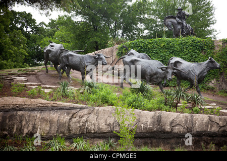 Transport de bétail de sculptures. Pioneer Plaza, Dallas, Texas. Banque D'Images