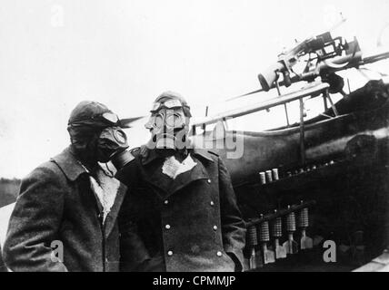 Les pilotes allemands avec des masques à gaz, 1916 Banque D'Images