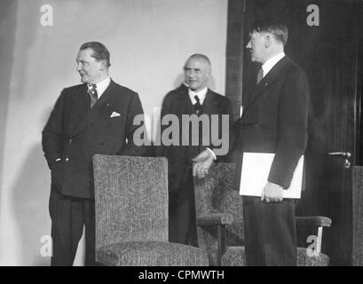 Hermann Goering, Wilhelm Frick et Adolf Hitler, 1933 Banque D'Images