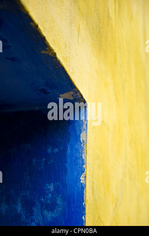 Détails extérieurs de Hoi An au Vietnam. Les maisons jaunes dans Hoi An sont une partie du patrimoine mondial de l'Unesco. Banque D'Images