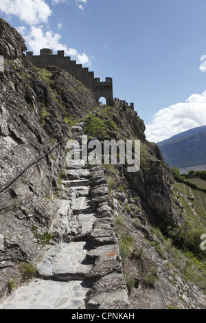 Les ruines du château de tourbillon à Sion, la capitale du canton du Valais, Suisse Banque D'Images