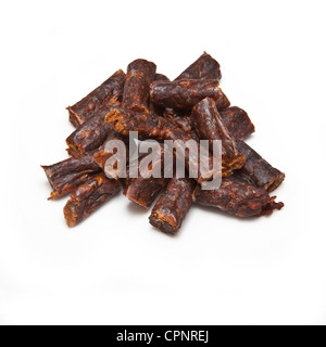 South African épicé Peri peri drywors (saucisson séché) isolated on a white background studio. Banque D'Images