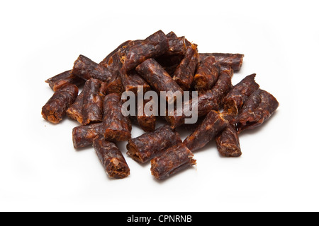 South African épicé Peri peri drywors (saucisson séché) isolated on a white background studio. Banque D'Images