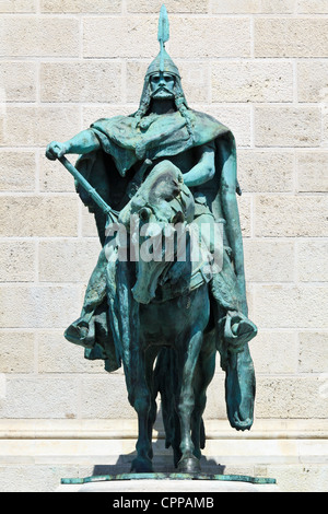 Le roi d'Arpad sur la Millenium Monument à Budapest, Hongrie Banque D'Images