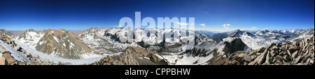 Panorama depuis le sommet du mont Rixford dans les montagnes de la Sierra Nevada de Californie Banque D'Images