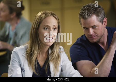 Série TV Anatomy de Gray 2005 - ????- USA 2009 - saison 6, épisode 9 : Nouvelle Histoire créée par : Shonda Rhimes Directrice : Rob Corn Kim Raver, Eric Dane Banque D'Images