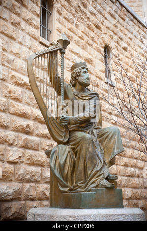 Moyen Orient Israël Jérusalem Statue du Roi David avec sa harpe - Le Mont Sion - sculpture par Alexander Dyomin Banque D'Images