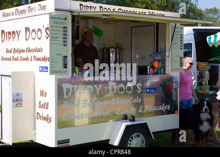 Gaufres au chocolat à blocage de vapeur et de l'écaillage Country Fair 2012 Banque D'Images