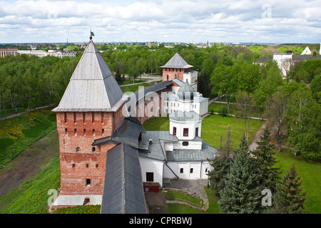 Vieilles tours du Kremlin de Novgorod, Veliki Novgorod, Russie Banque D'Images