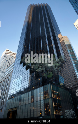 Trump Tower à 725 Cinquième Avenue à Manhattan, New York City Banque D'Images